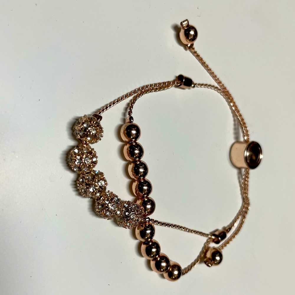 Women gold tone bracelet NEW BNWT